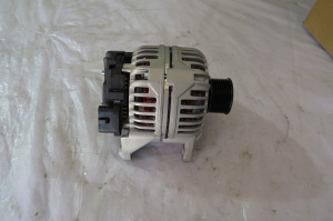Генератор 28V/70А (120град.81мм) ISBe (замена 0124555005) (АНАЛОГ) (C)
