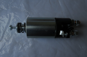 Реле втягивающее стартера 24V 6 kW DK 2810 (стартер 4992135) (АНАЛОГ) (C)